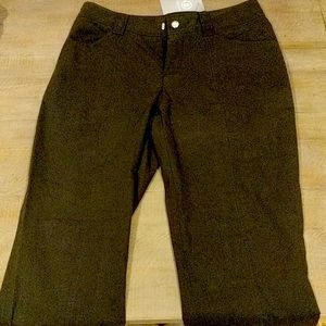NWT Bogner Black Capri Pants